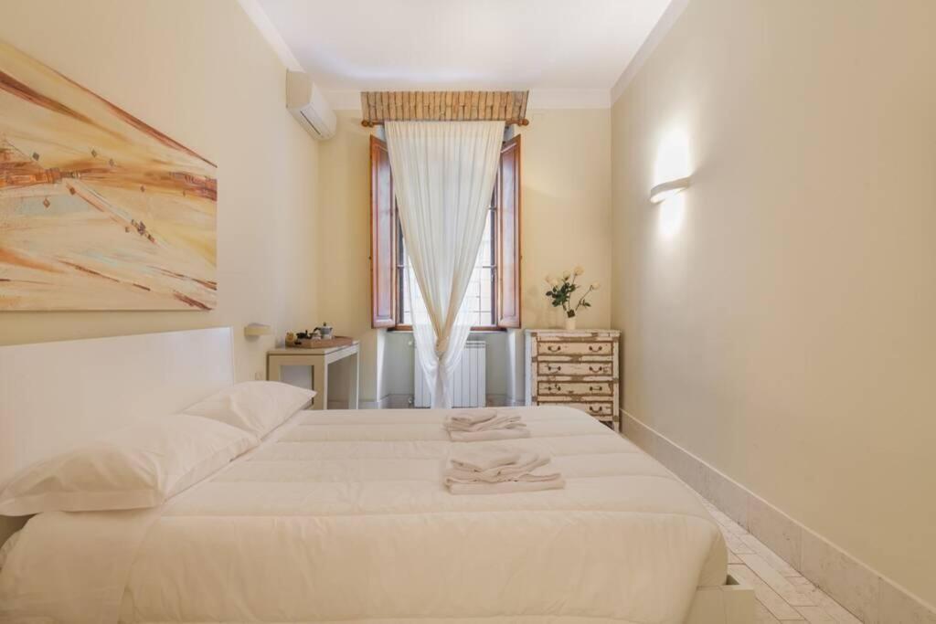 רומא Borgo Pio - Quite And Spacious Apt מראה חיצוני תמונה