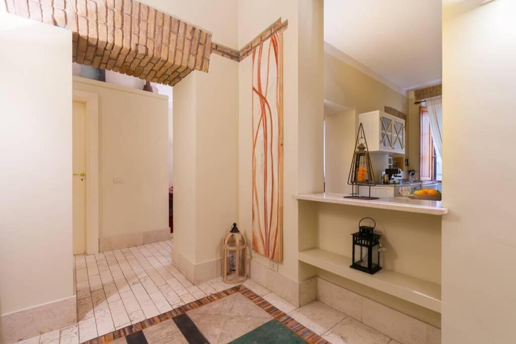 רומא Borgo Pio - Quite And Spacious Apt מראה חיצוני תמונה